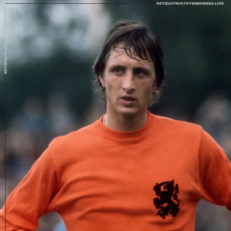 Johan Cruyff – Huấn luyện viên huyền thoại đời đầu của Barca